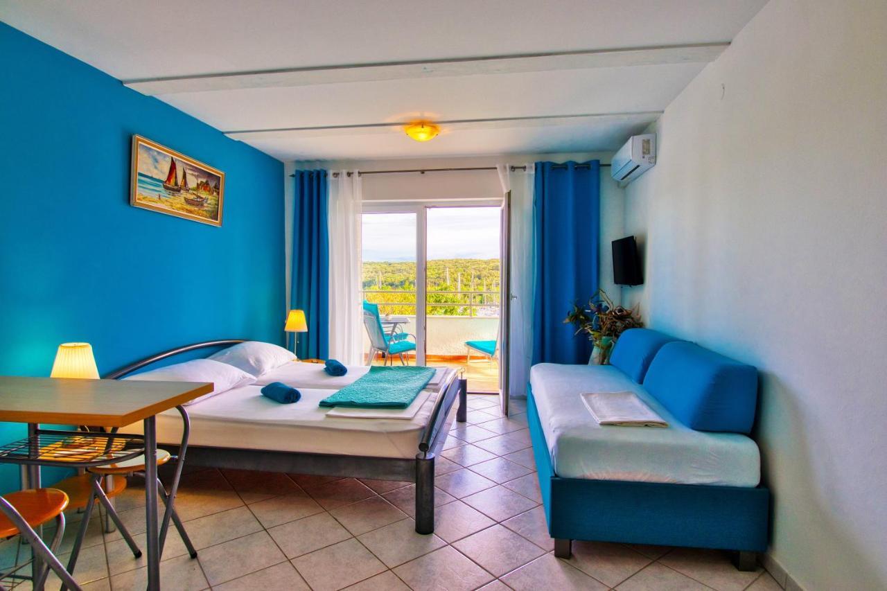 Apartman Studio Πούλα Εξωτερικό φωτογραφία