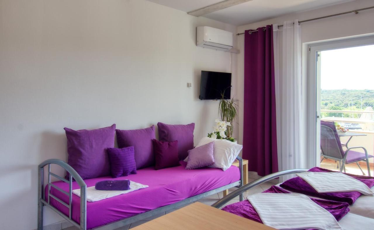 Apartman Studio Πούλα Εξωτερικό φωτογραφία