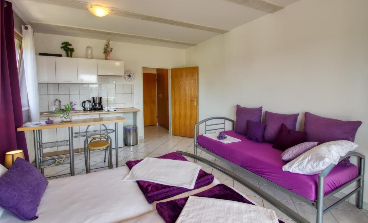 Apartman Studio Πούλα Εξωτερικό φωτογραφία