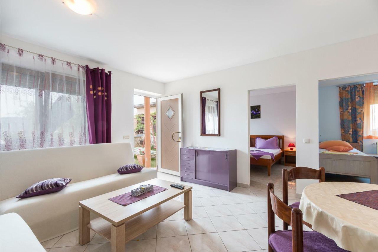 Apartman Studio Πούλα Εξωτερικό φωτογραφία