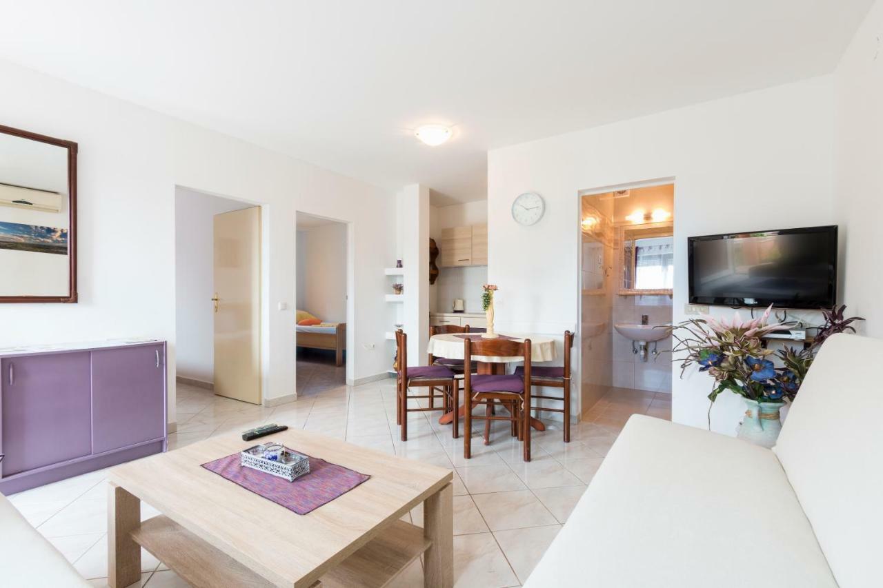 Apartman Studio Πούλα Εξωτερικό φωτογραφία